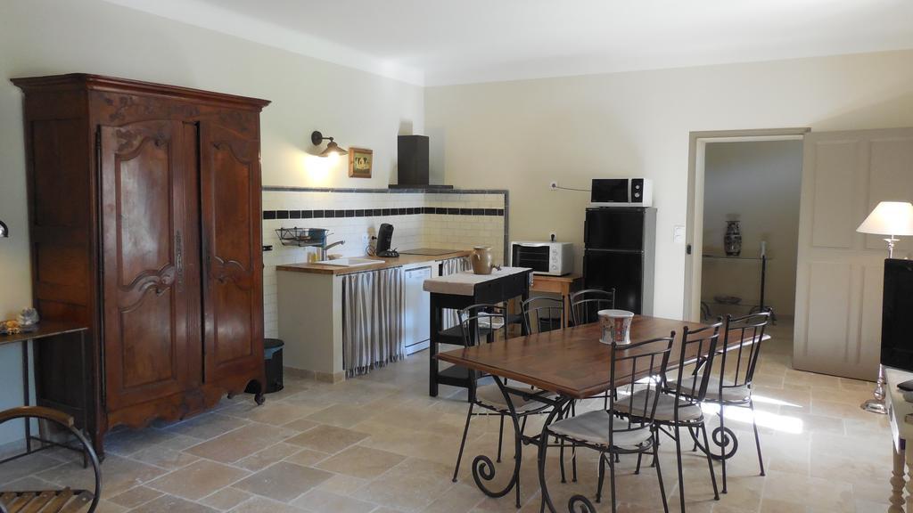 Domaine De Rochegude Villa Avignon Room photo
